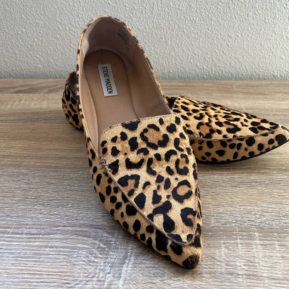 STEVE MADDEN Leopard Print Cowhide Slip On Feather Loafer Size 10